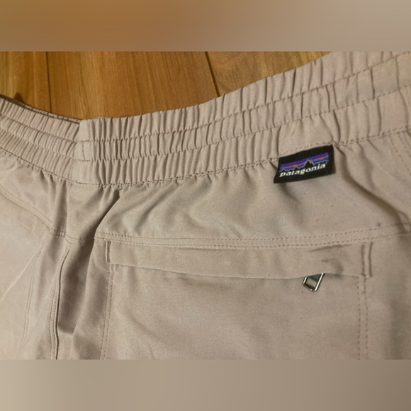 Patagonia Women's Fleetwith Shorts - 5" - Picture 6 of 7